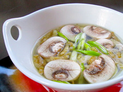 Benihana Japanese Onion Soup copycat recipe by Todd Wilbur