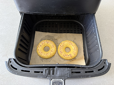 dunkin-donuts-omelet-bites-step9-400.jpg