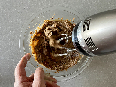 ihop-cinnamon-bun-crepes-step4.jpg