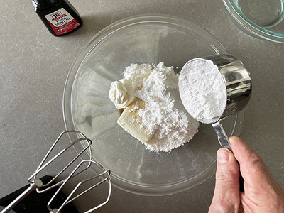 ihop-cinnamon-bun-crepes-step7.jpg