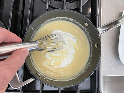 marie-callenders-double-cream-blueberry-pie-step6.jpg