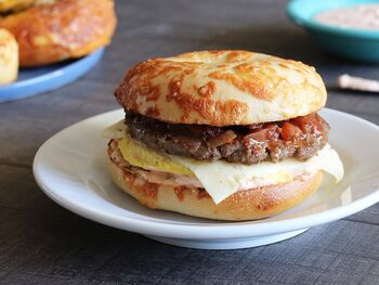 Einstein Bros. Bagels Santa Fe Egg Sandwich copycat recipe by Todd Wilbur