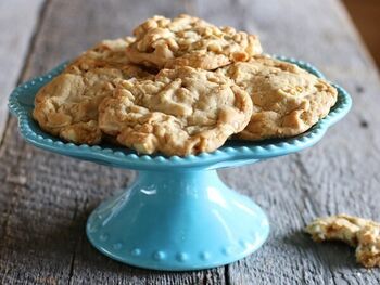 Great American Cookies White Chunk Macadamia copycat recipe by Todd Wilbur