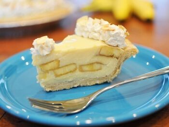 Marie Callender's Banana Cream Pie copycat recipe by Todd Wilbur