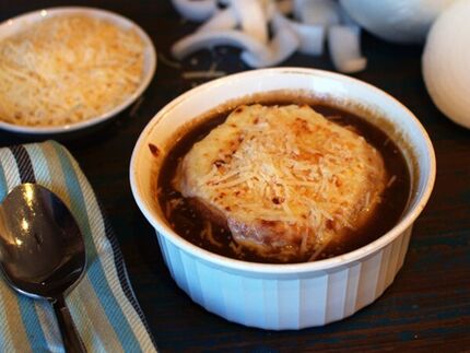 Applebee's Baked French Onion Soup copycat recipe by Todd Wilbur