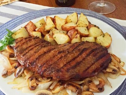 Applebee's Bourbon Street Steak copycat recipe by Todd Wilbur