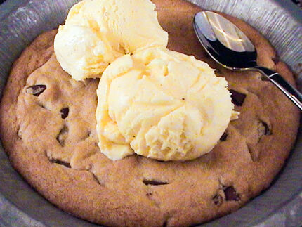 BJ's Restaurant and Brewhouse Famous Pizookie copycat recipe by Todd Wilbur