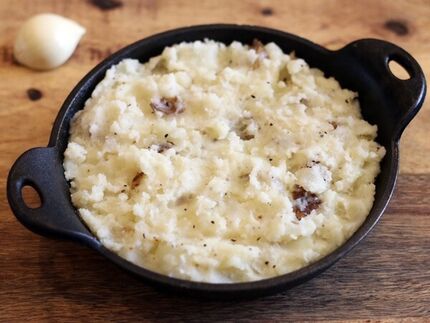 Chevys Garlic Mashed Potatoes Fat-Free copycat recipe by Todd Wilbur
