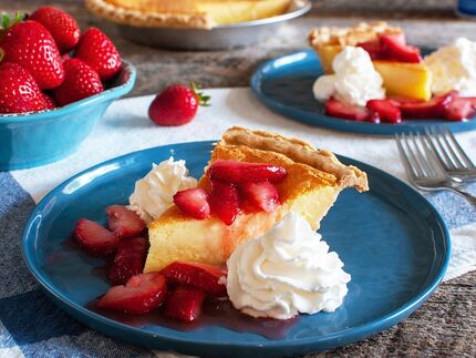 Cracker Barrel Buttermilk Pie copycat recipe by Todd Wilbur