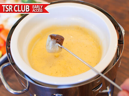 Melting Pot Traditional Swiss Cheese Fondue copycat recipe by Todd Wilbur