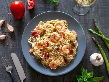 Olive Garden Shrimp Scampi copycat recipe by Todd Wilbur
