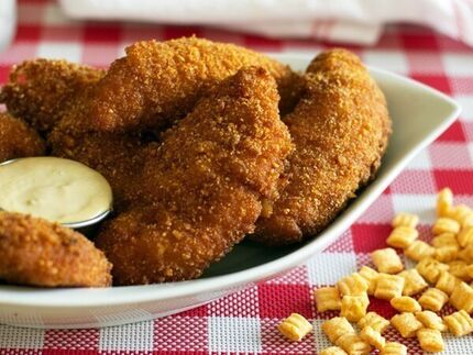 Planet Hollywood Chicken Crunch copycat recipe by Todd Wilbur