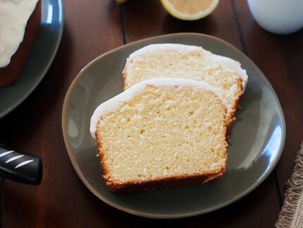 Starbucks Iced Lemon Loaf Cake (Improved) copycat recipe by Todd Wilbur