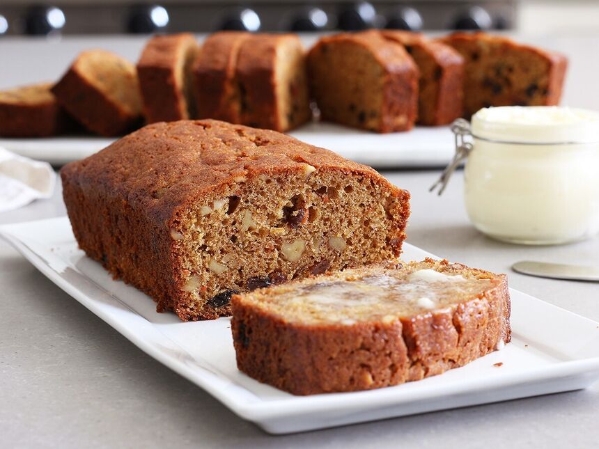 Mimi's Cafe Carrot Raisin Bread Recipe by Todd Wilbur